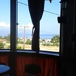 Appartement Miltos