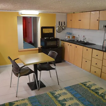 Appartement Miltos *